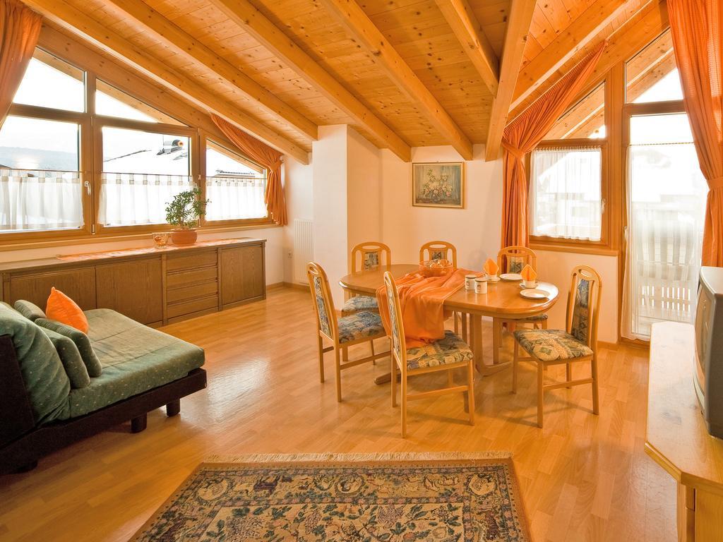 Appartements Erika Falzes Bagian luar foto
